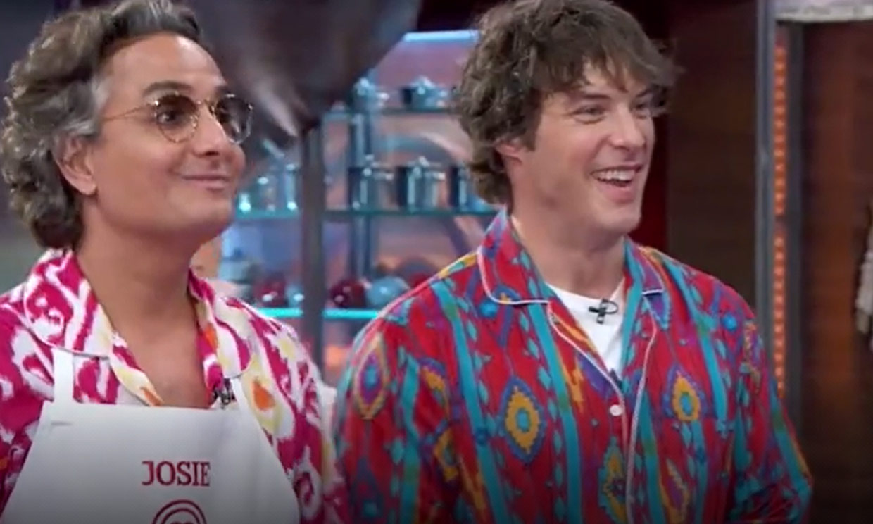 ¡En pijama y con imitación incluida! Jordi Cruz, como nunca le habías visto en 'MasterChef Celebrity'