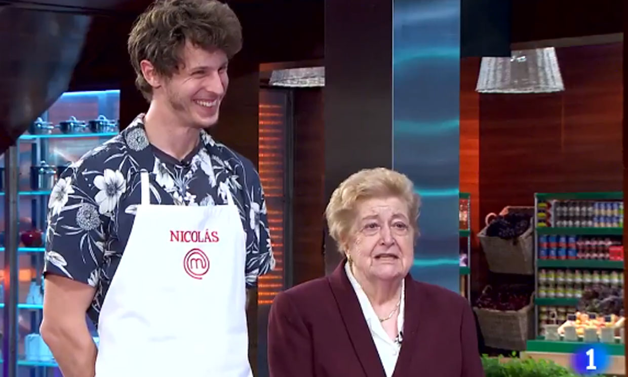 La dura ayudante de Nicolás Coronado en 'MasterChef Celebrity 5': 'Lo espabilaba yo en casa'