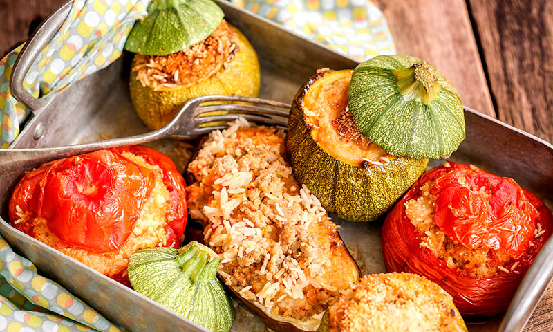 Verduras rellenas: pimientos, berenjenas, alcachofas, calabacines… ¡dales un aire diferente!