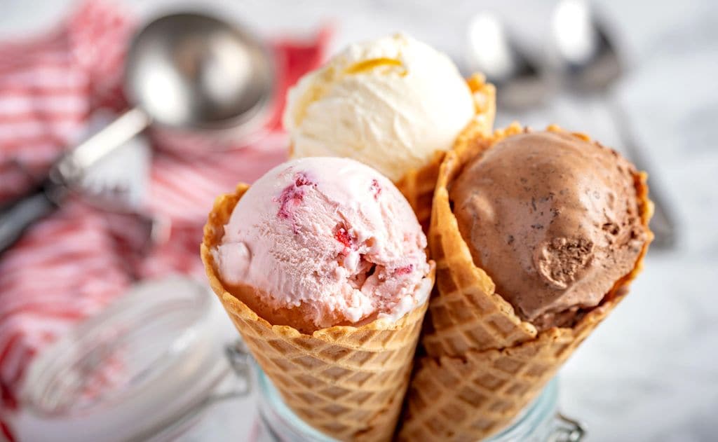 7 ideas deliciosas para preparar tus propios cucuruchos helados