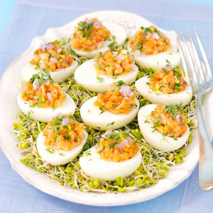 Recetas fáciles y fresquitas de huevos rellenos ideales para verano
