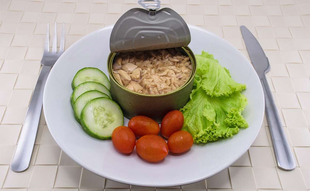 Cocina con atún en conserva