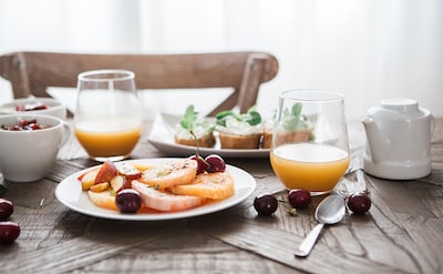 7 desayunos saludables para que la semana no se te haga cuesta arriba