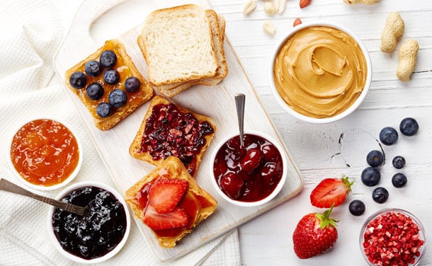 Fáciles, diferentes, deliciosas… tus tostadas de desayuno, ¡como nunca!