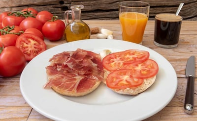 Así se desayuna en España: 15 desayunos de norte a sur