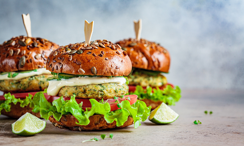 Pollo, hamburguesas, beicon, foie... 'plant based' para los que quieren comer más sano