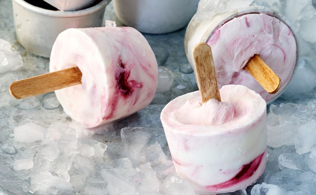 Postres fríos con yogur para combatir el calor de forma muy dulce