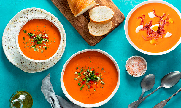 ¿Eres más de gazpacho o de salmorejo? Te contamos todo sobre los dos platos estrella del verano