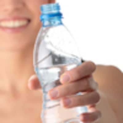Cinco falsos mitos relacionados con el consumo de agua