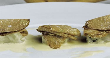 Ravioli de crepes con trufa blanca