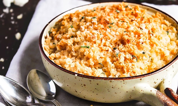 Coliflor al horno con bechamel y queso Coliflor al horno con bechamel y queso