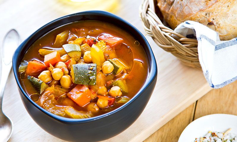 Potaje exprés de hortalizas con garbanzos