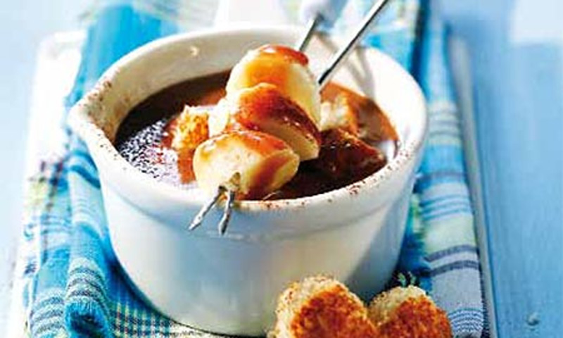 'Fondue' de chocolate con plátano