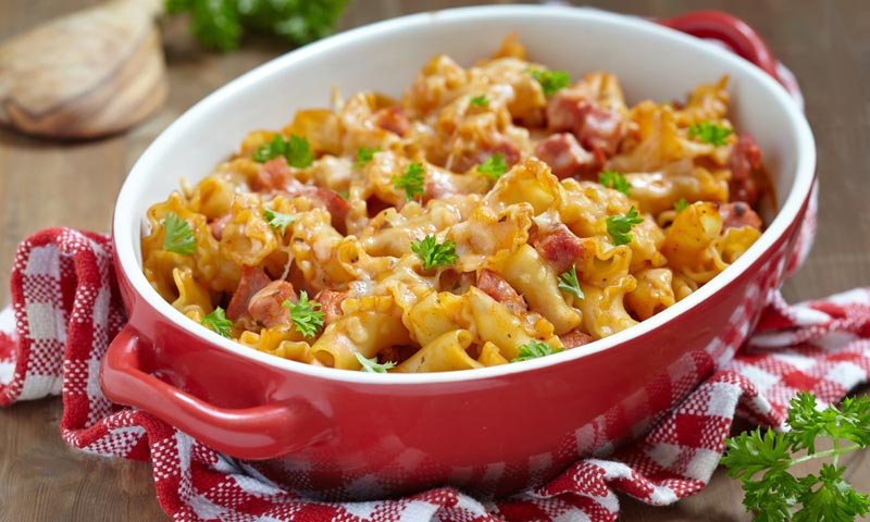 Macarrones gratinados a los dos quesos