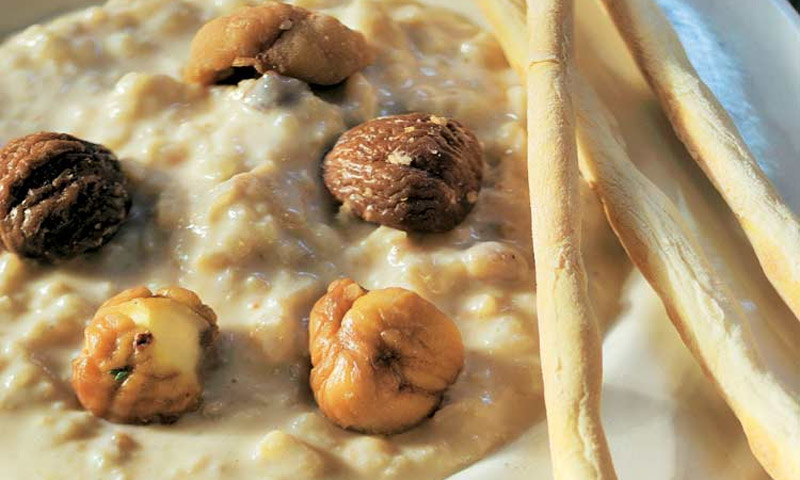 Sopa de arroz con leche y castañas