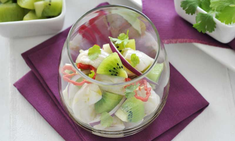 Ceviche de rape, ají y kiwi