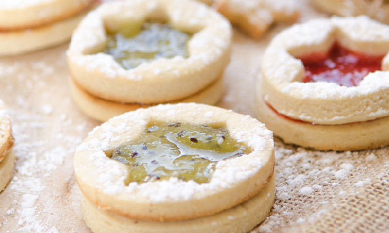 Galletas de mermelada y queso crema