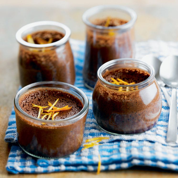 'Mousse' de chocolate con naranja confitada