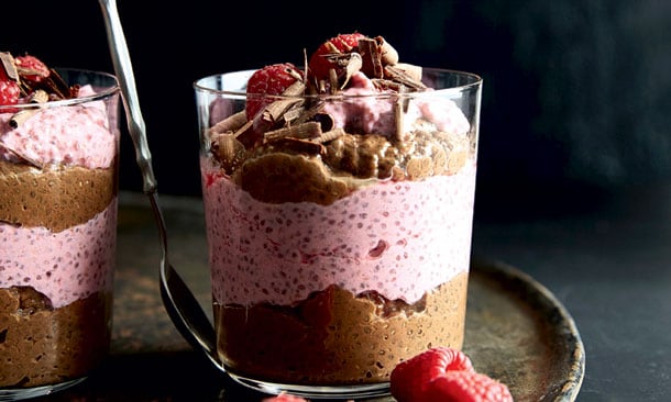 Mousse de chocolate, frambuesa y semillas de chía Mousse de chocolate, frambuesa y semillas de chía