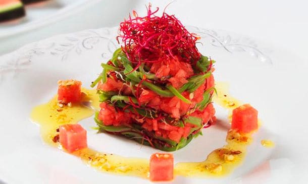 Ensalada de germinados y sandía