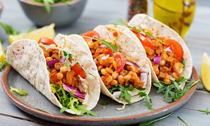 Tacos de pollo con salsa barbacoa