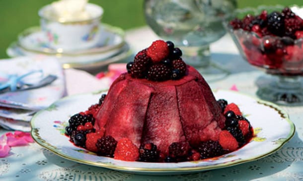 Pudin de frutos rojos Pudin de frutos rojos