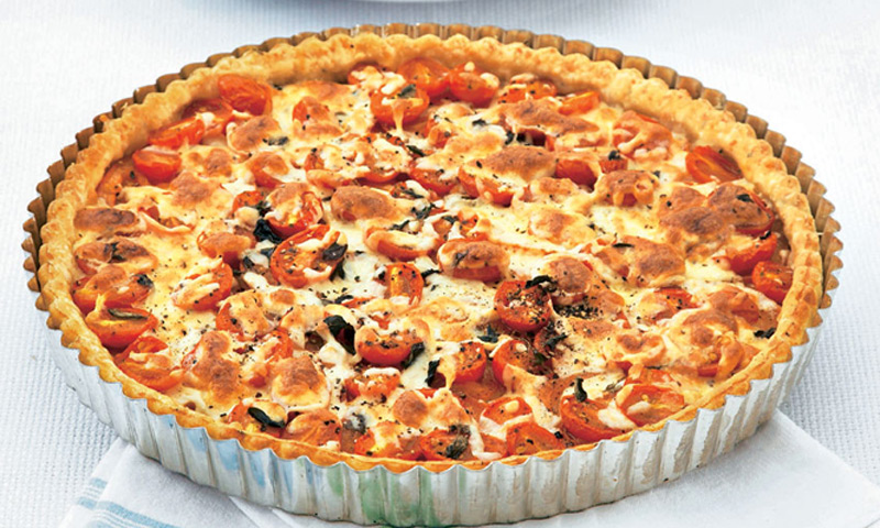 'Quiche' de tomate, 'mozzarella', Idiazábal y romero