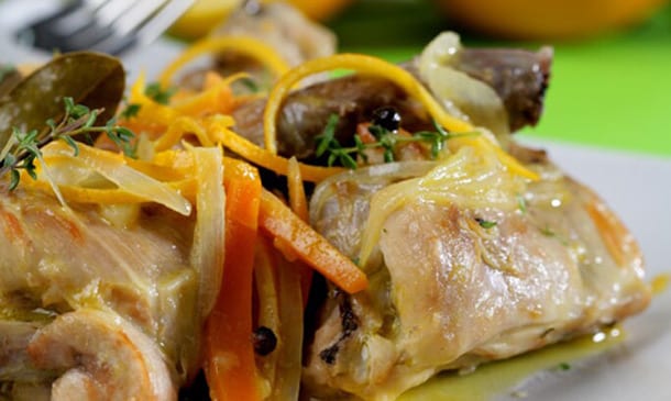 Conejo en escabeche de naranja