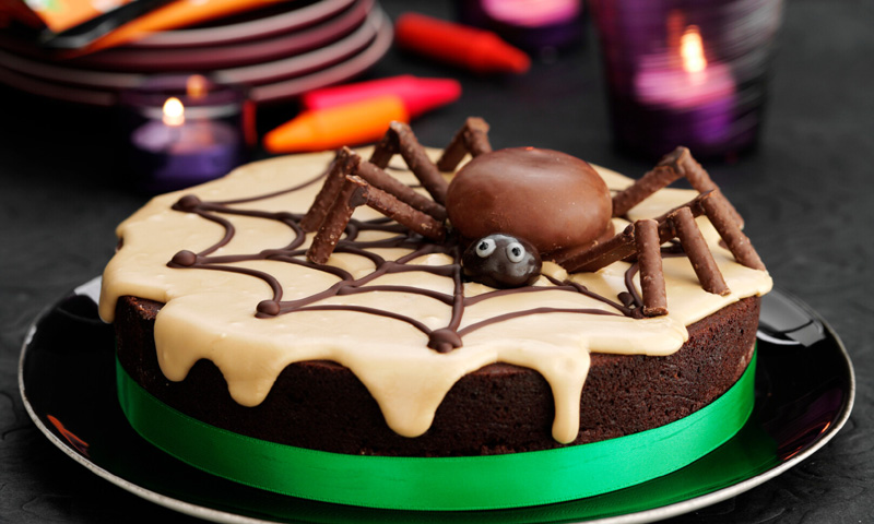 'Halloween Spider Cake'