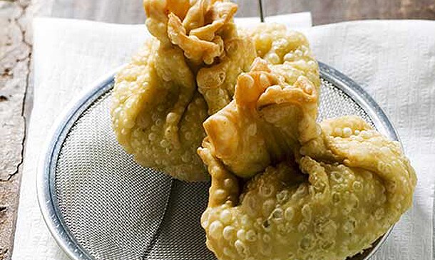 Empanadillas asiáticas de pollo al curry Empanadillas asiáticas de pollo al curry
