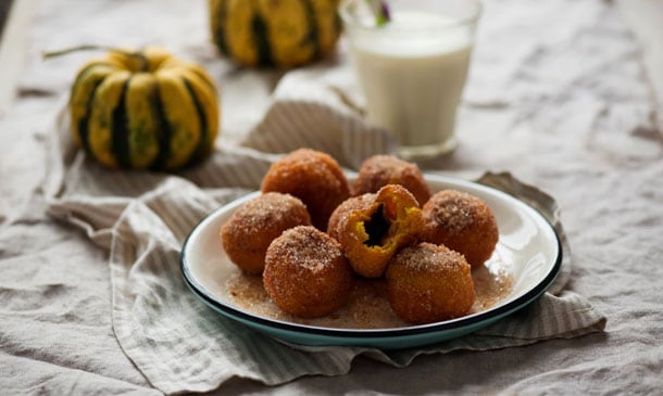 Buñuelos de calabaza rellenos de crema de cacao Buñuelos de calabaza rellenos de crema de cacao