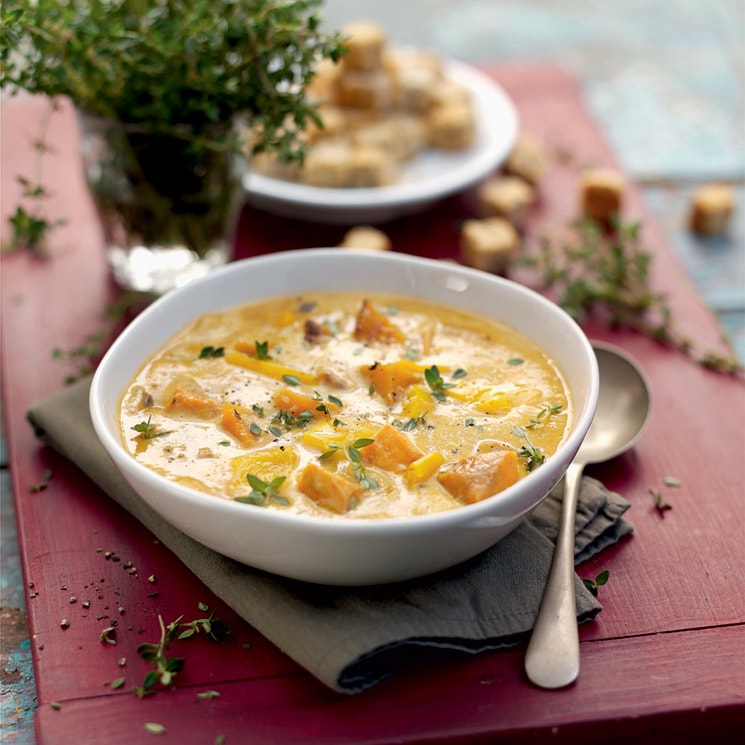 Crema de calabaza con pan de maíz
