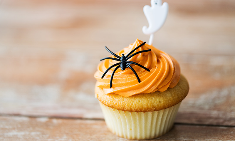 'Cupcakes' de vainilla con 'frosting' de calabaza