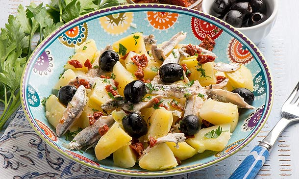 Ensalada de patatas con anchoas Ensalada de patatas con anchoas