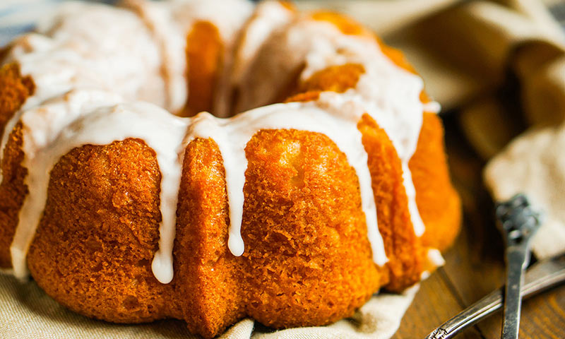 'Bundt Cake' de manzana y cúrcuma