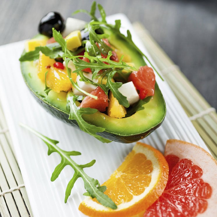 Aguacate relleno de ensalada cítrica