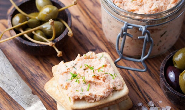 Paté de salmón con encurtidos Paté de salmón con encurtidos