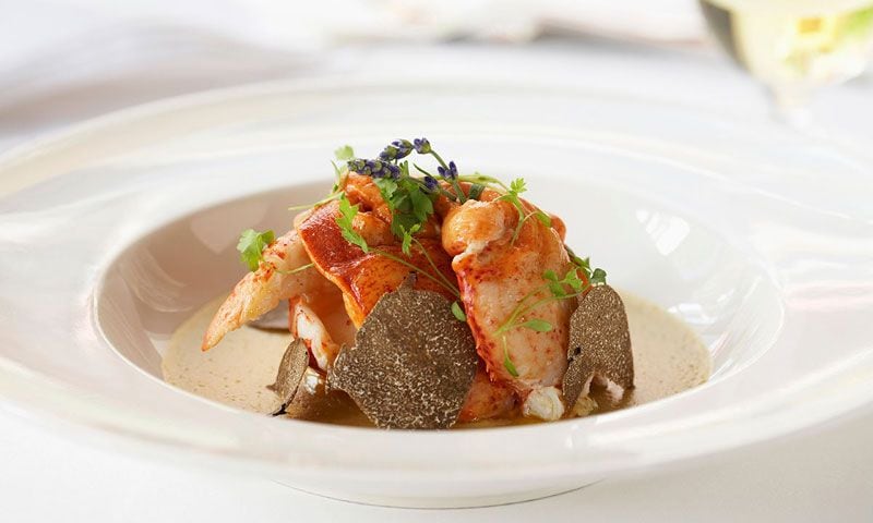 Bogavante con foie gras y trufa