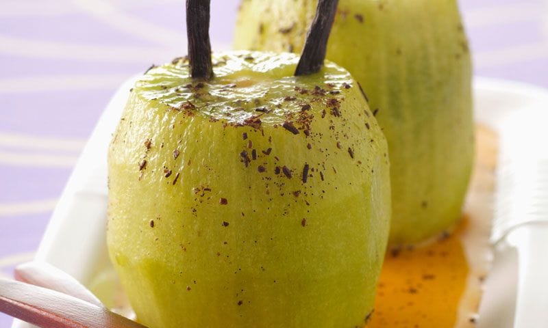 Kiwis confitados con sirope de vainilla y jengibre