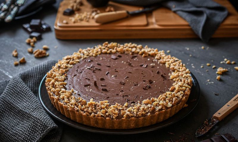 Tarta de chocolate con base de galletas tipo María
