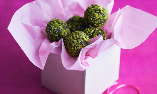 Trufas de pistacho y chocolate Trufas de pistacho y chocolate