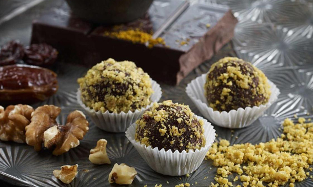 Trufas de chocolate y curry Trufas de chocolate y curry