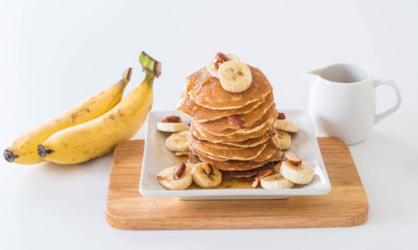 Tortitas de almendra y plátano Tortitas de almendra y plátano