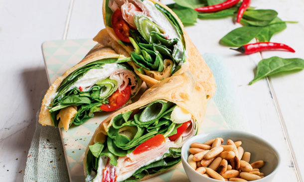 'Wrap' de queso y espinacas 'Wrap' de queso y espinacas