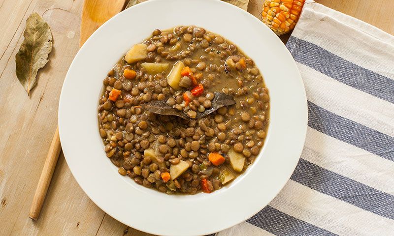 Lentejas estofadas con verduras, muy fáciles y más ligeras