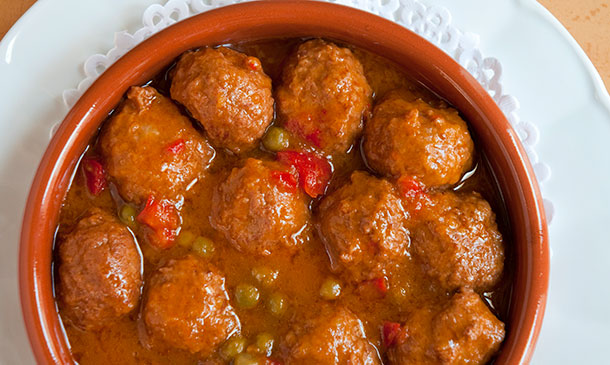 Albóndigas en salsa caseras Albóndigas en salsa caseras