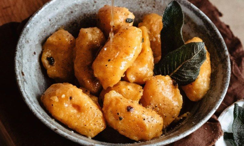 'Gnocchis' de calabaza con mantequilla 'noisette' y salvia