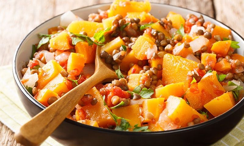 Estofado picante de verduras con lentejas