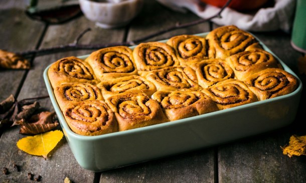 Rollos de canela con calabaza ¡no podrás resistirte! Rollos de canela con calabaza ¡no podrás resistirte!