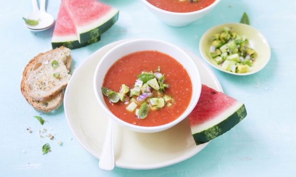 Gazpacho de sandía asada y aguacate